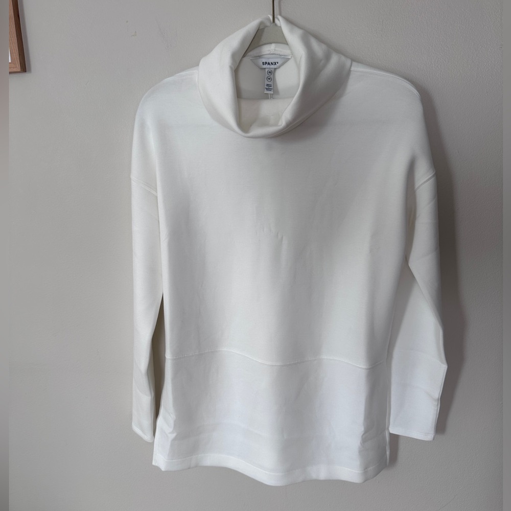 Spanx Air Essentials turtleneck tunic powder off white XS NWT